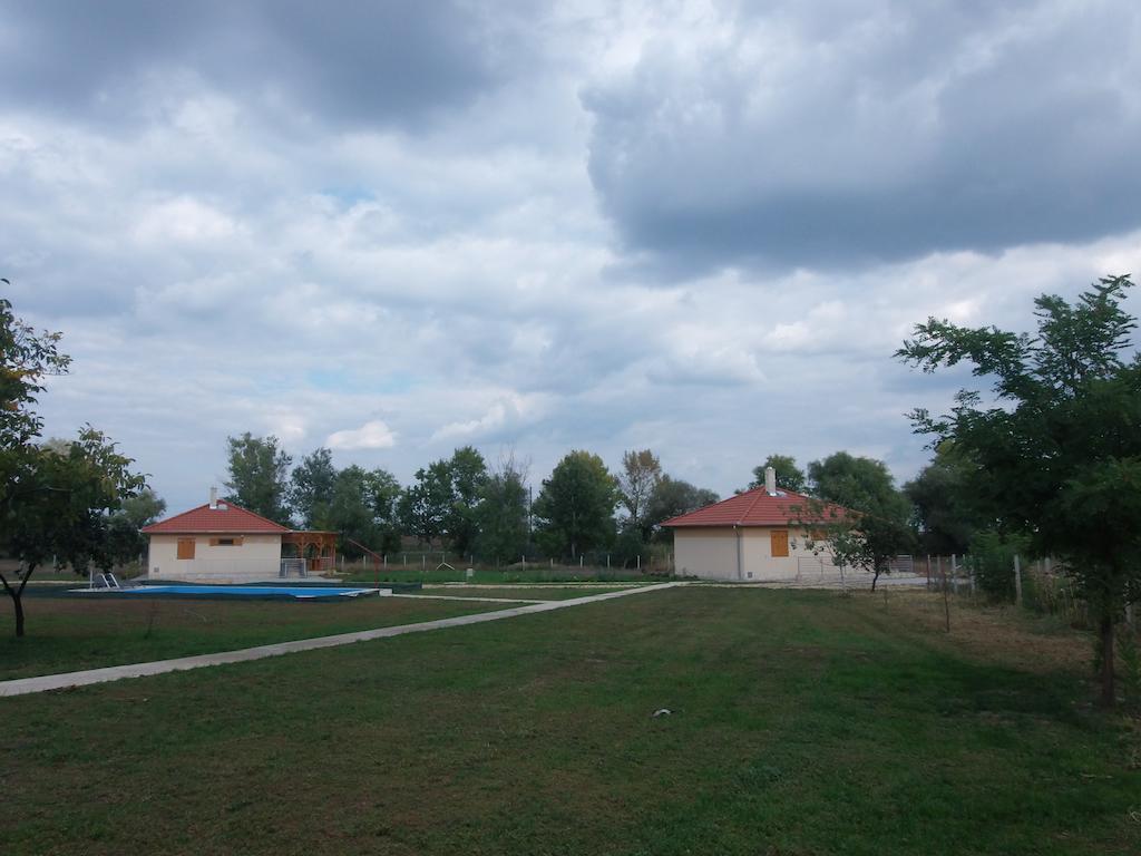 Pusztaeldorado Tiszagyenda Dış mekan fotoğraf